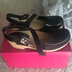 Swedish Hasbeens Covered Low